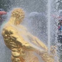 В Петергофе состоялся праздник фонтанов